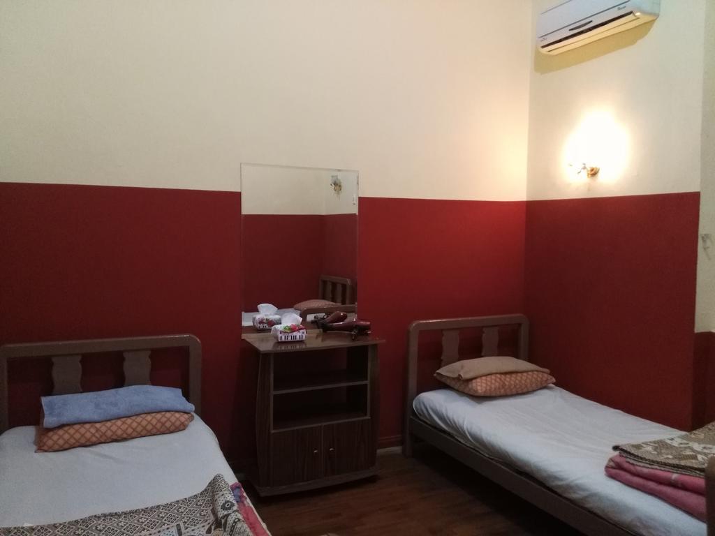 Safary Hostel Kairo Bagian luar foto